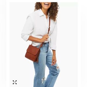 NWT American Leather Co.
KANSAS CROSSBODY BAG